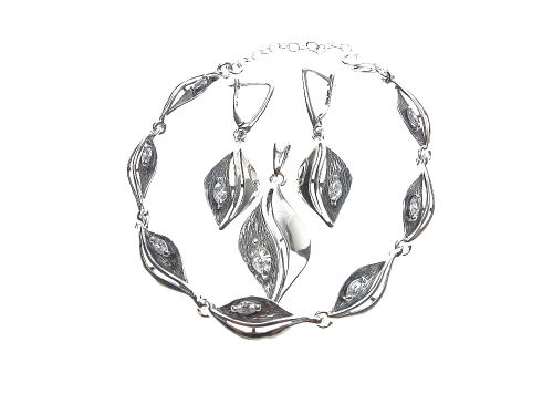 Komplet biżuterii srebrnej z cyrkoniami